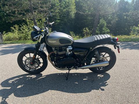 2023 Triumph Speed Twin 900 in Concord, New Hampshire - Photo 6