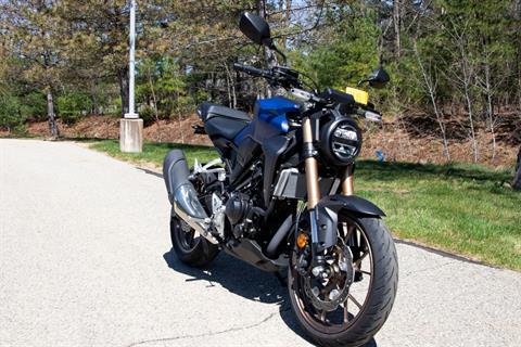 2022 Honda CB300R ABS in Concord, New Hampshire - Photo 2