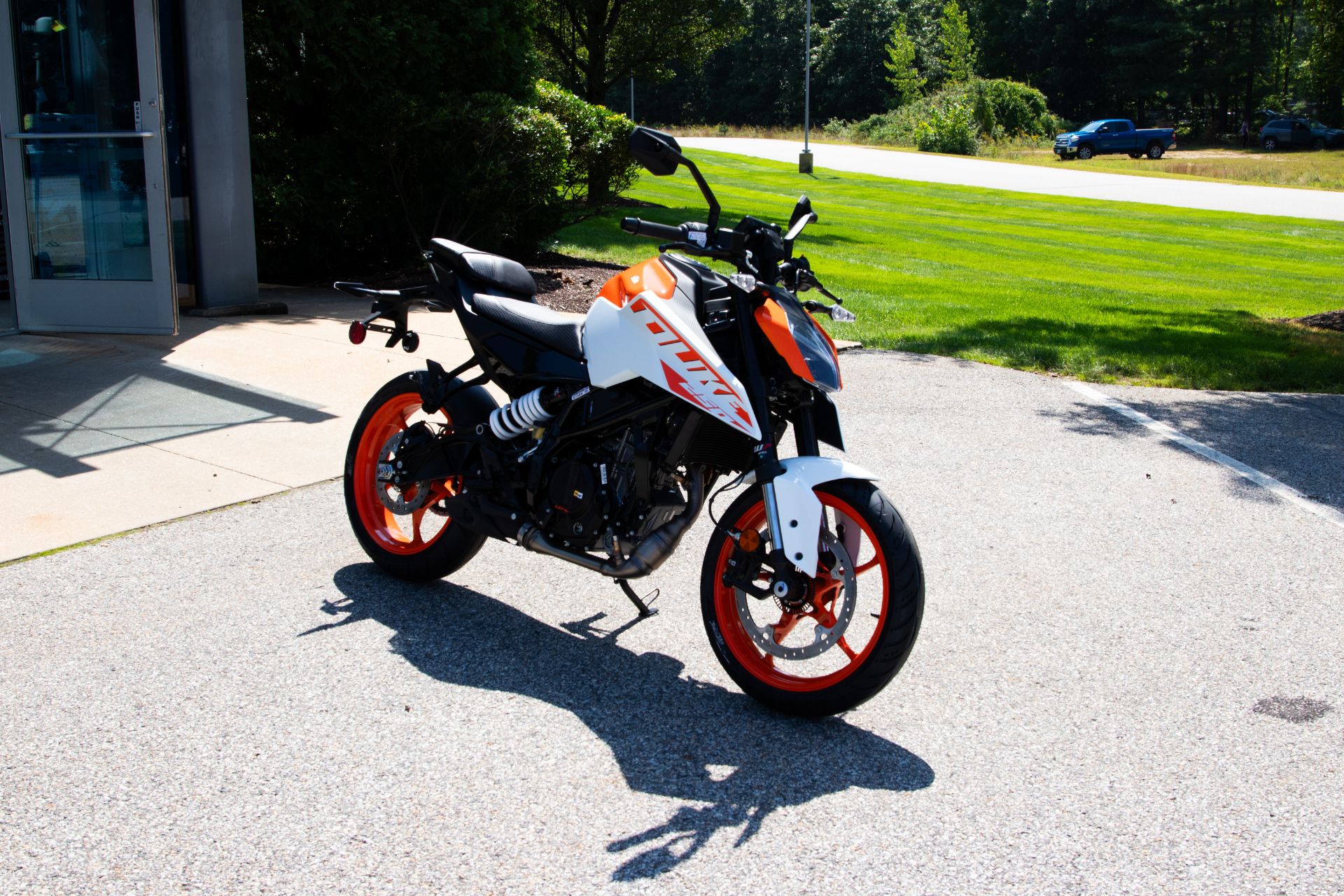 2024 KTM 250 Duke in Concord, New Hampshire - Photo 2