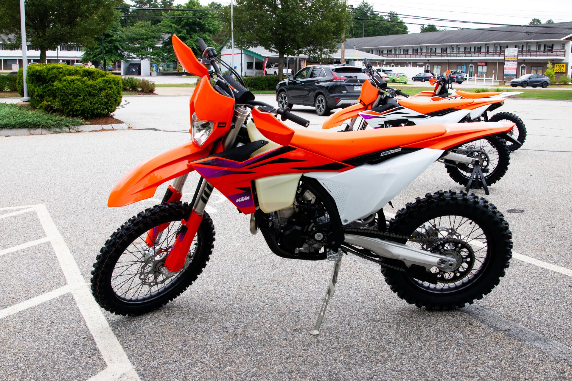 2024 KTM 350 XW-F in Concord, New Hampshire - Photo 12