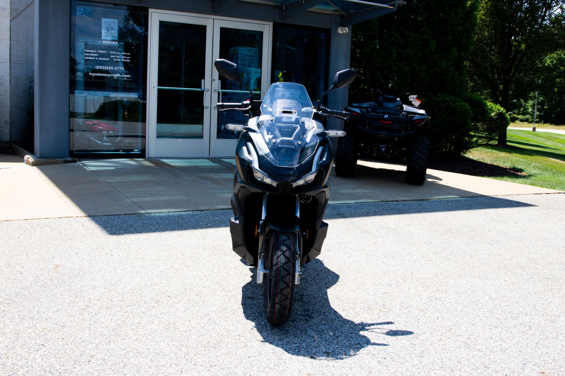 2025 Honda ADV160 in Concord, New Hampshire - Photo 14