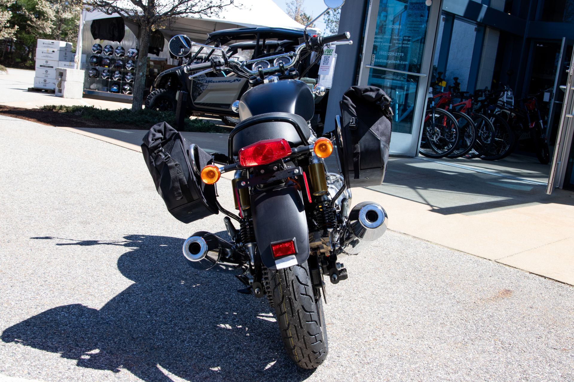 2022 Royal Enfield INT650 in Concord, New Hampshire - Photo 13