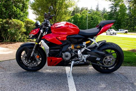 2023 Ducati Streetfighter V2 in Concord, New Hampshire - Photo 5