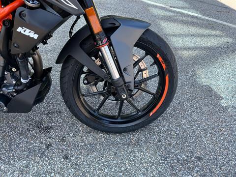 2023 KTM 390 Duke in Concord, New Hampshire - Photo 10