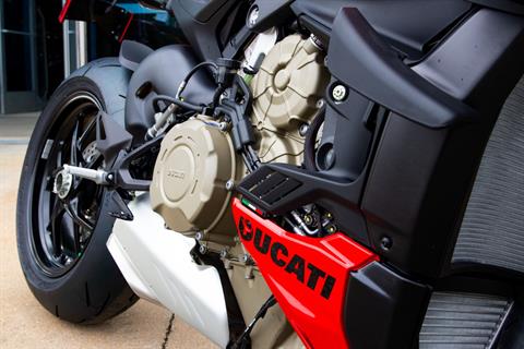 2024 Ducati Streetfighter V4 in Concord, New Hampshire - Photo 14