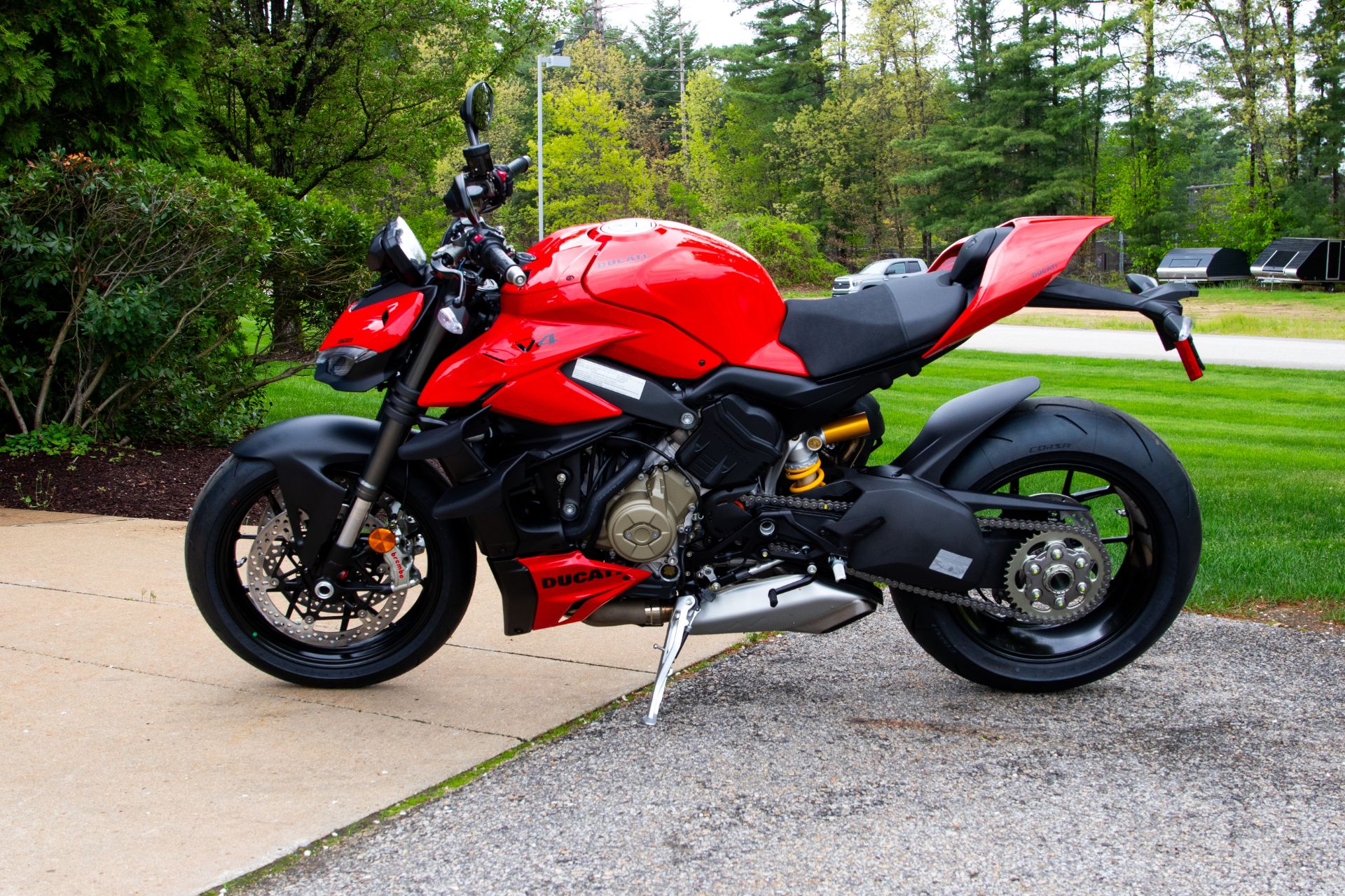 2024 Ducati Streetfighter V4 in Concord, New Hampshire - Photo 6