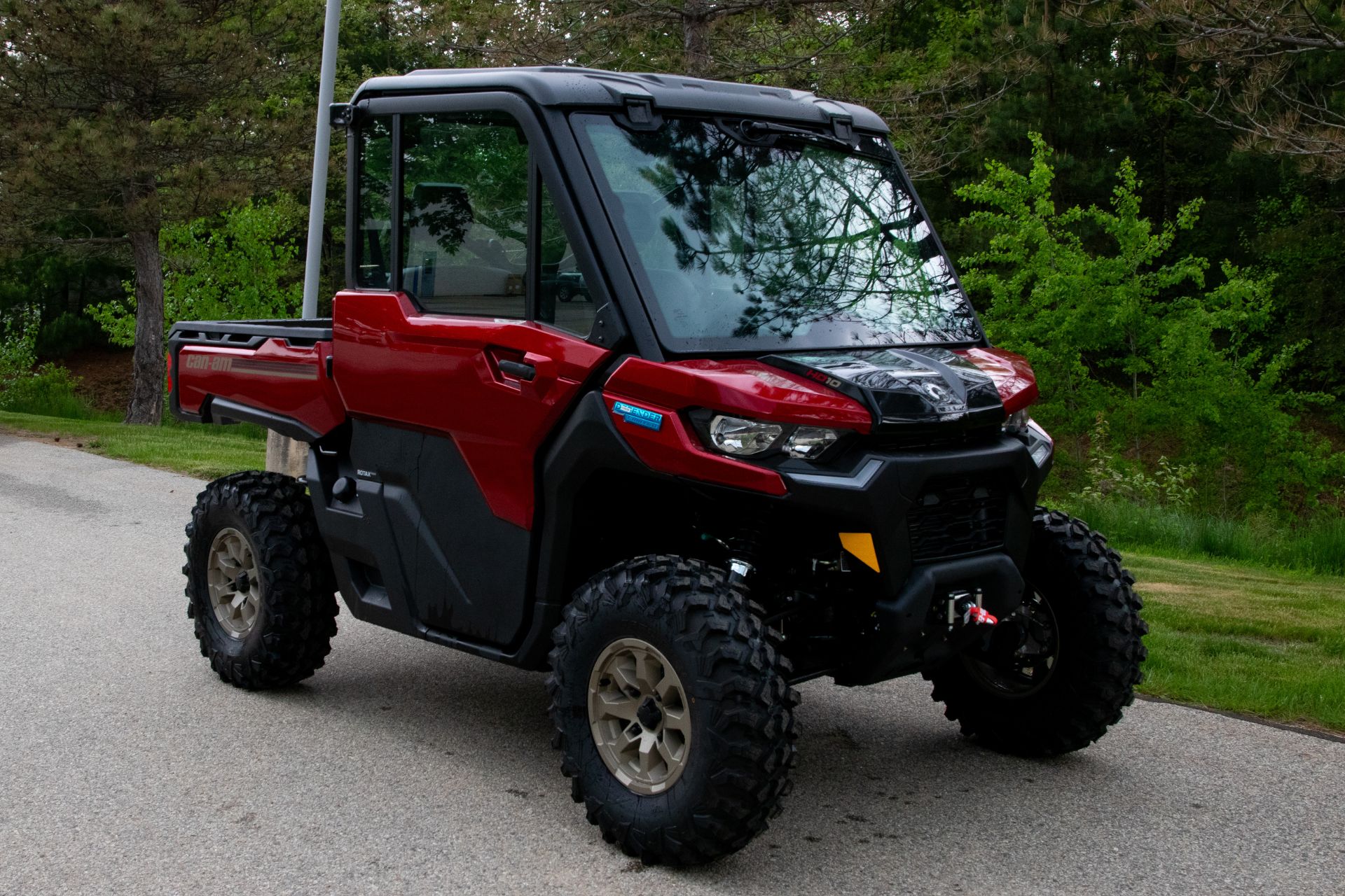 2024 Can-Am Defender Limited in Concord, New Hampshire - Photo 3