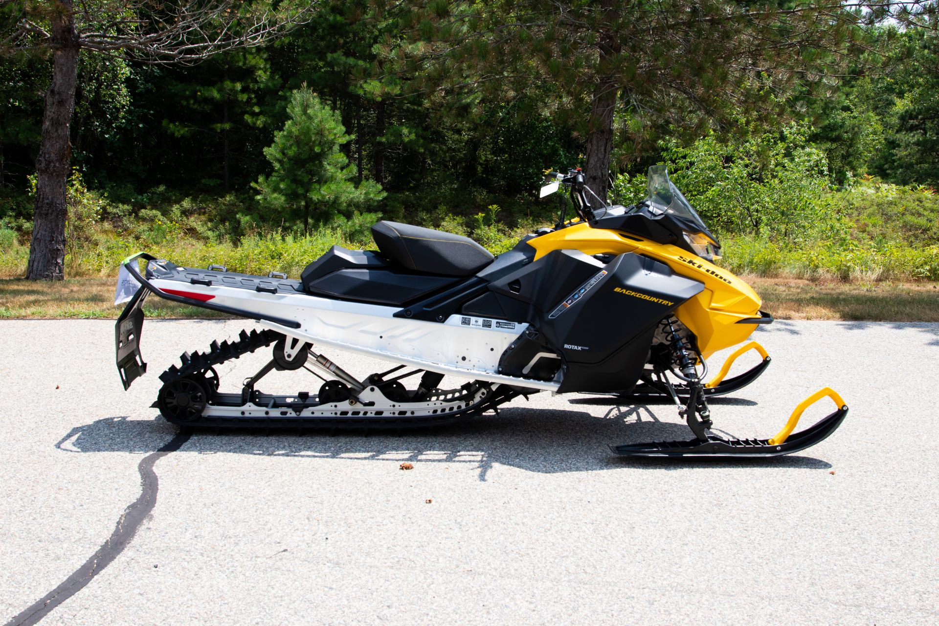 2024 Ski-Doo Backcountry Sport 600 EFI ES PowderMax 2.0 in Concord, New Hampshire - Photo 1