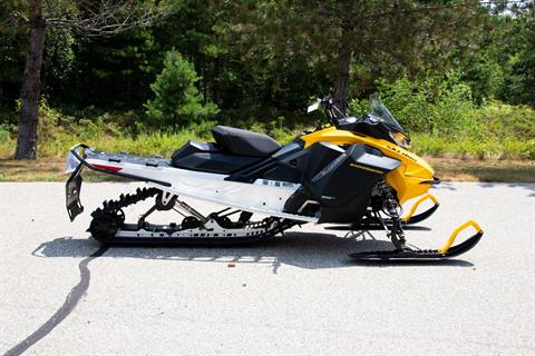 2024 Ski-Doo Backcountry Sport 600 EFI ES PowderMax 2.0 in Concord, New Hampshire