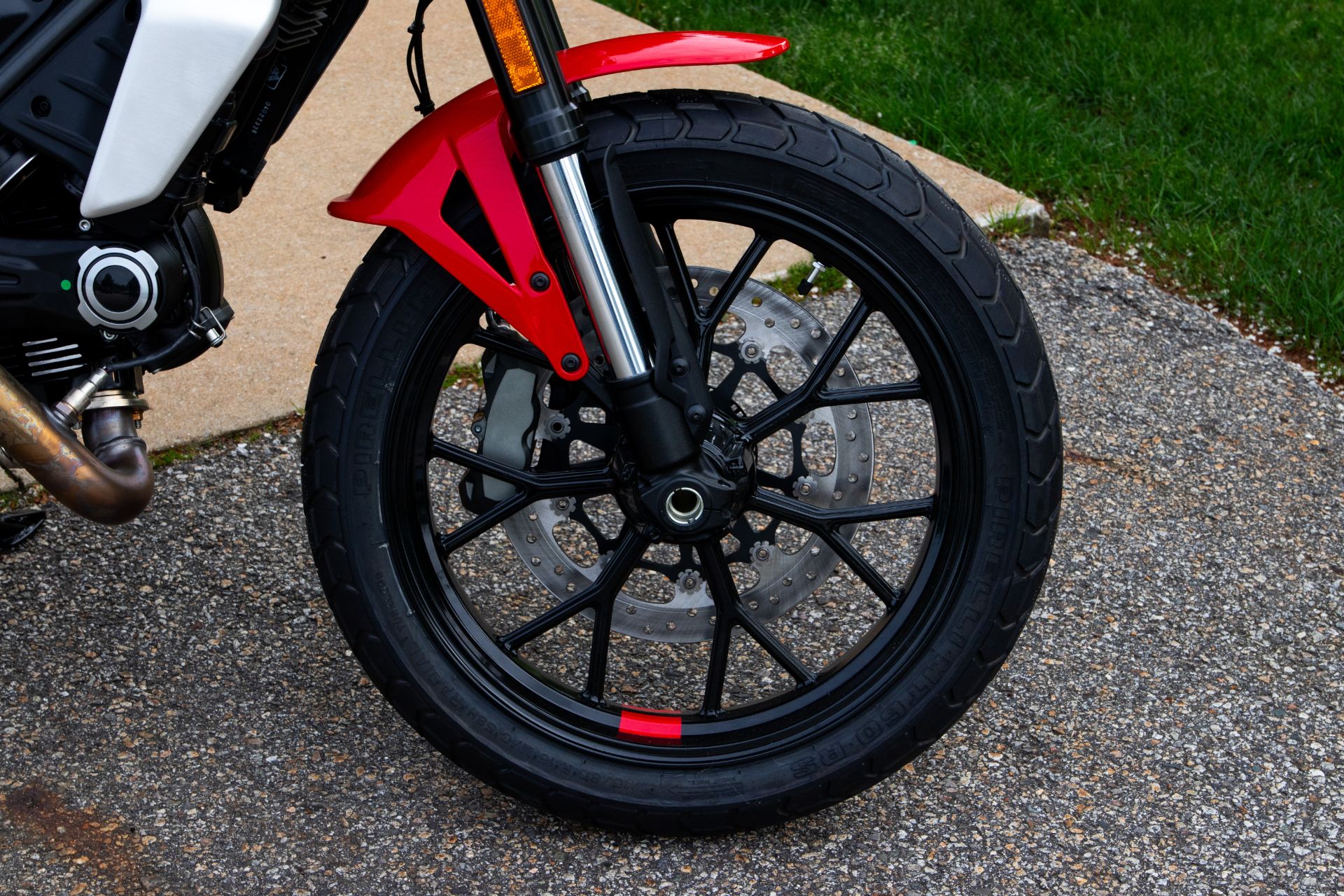 2024 Ducati Scrambler Icon in Concord, New Hampshire - Photo 13