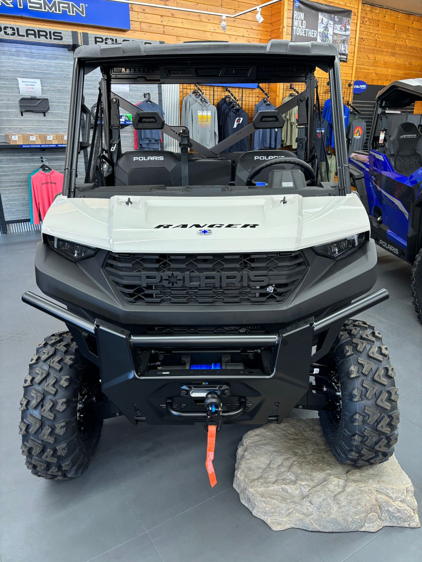 2025 Polaris Ranger 1000 Premium in Eagle Bend, Minnesota - Photo 3