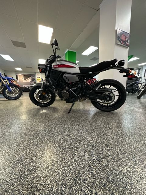 2019 Yamaha XSR700 in Pensacola, Florida - Photo 3