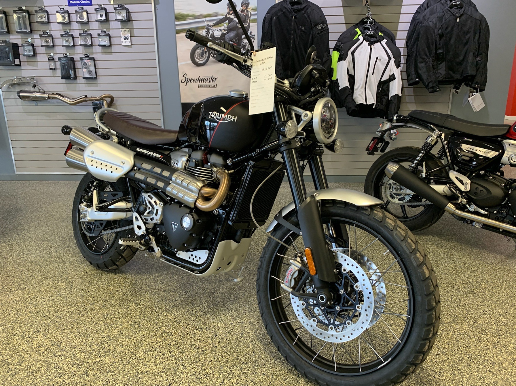 triumph xc scrambler