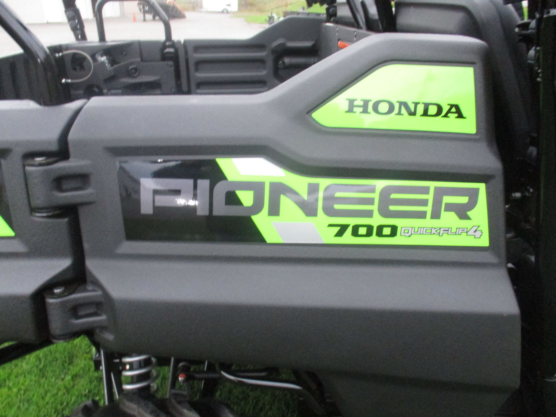 2024 Honda Pioneer 700-4 Deluxe in Newport, Maine - Photo 3