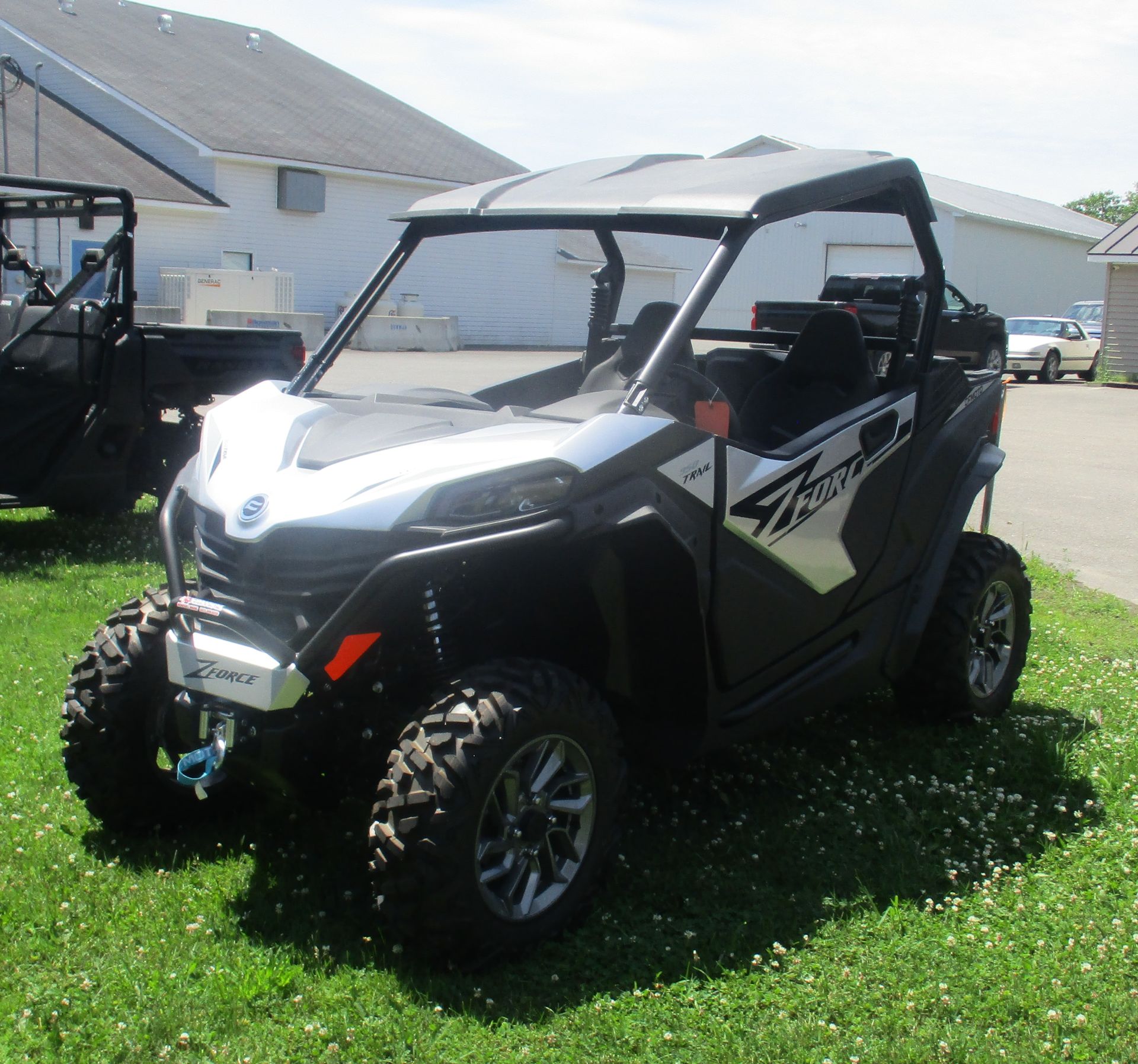 2023 CFMOTO ZForce 950 Trail in Newport, Maine - Photo 4