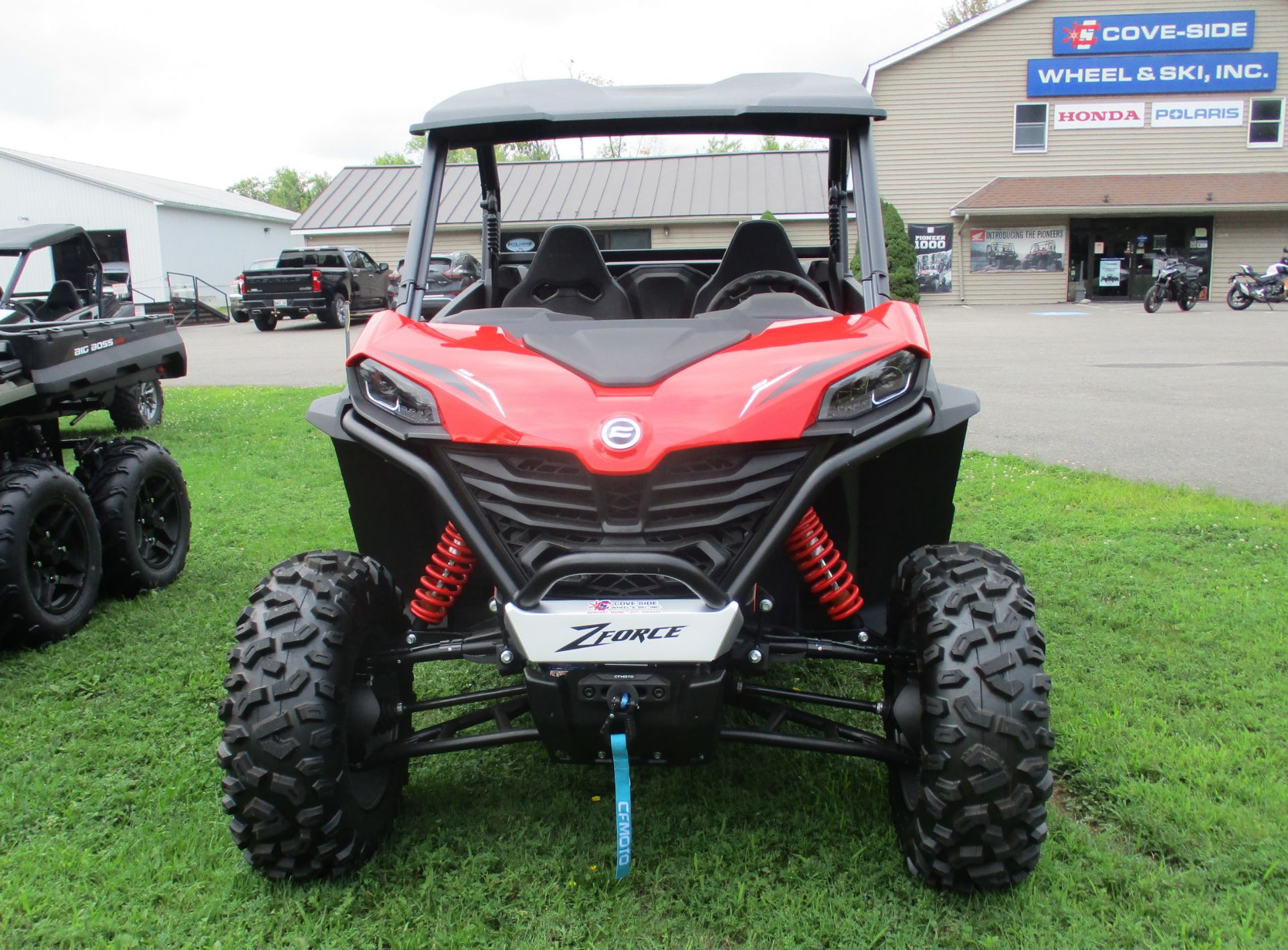 2024 CFMOTO ZForce 950 Sport in Newport, Maine - Photo 2