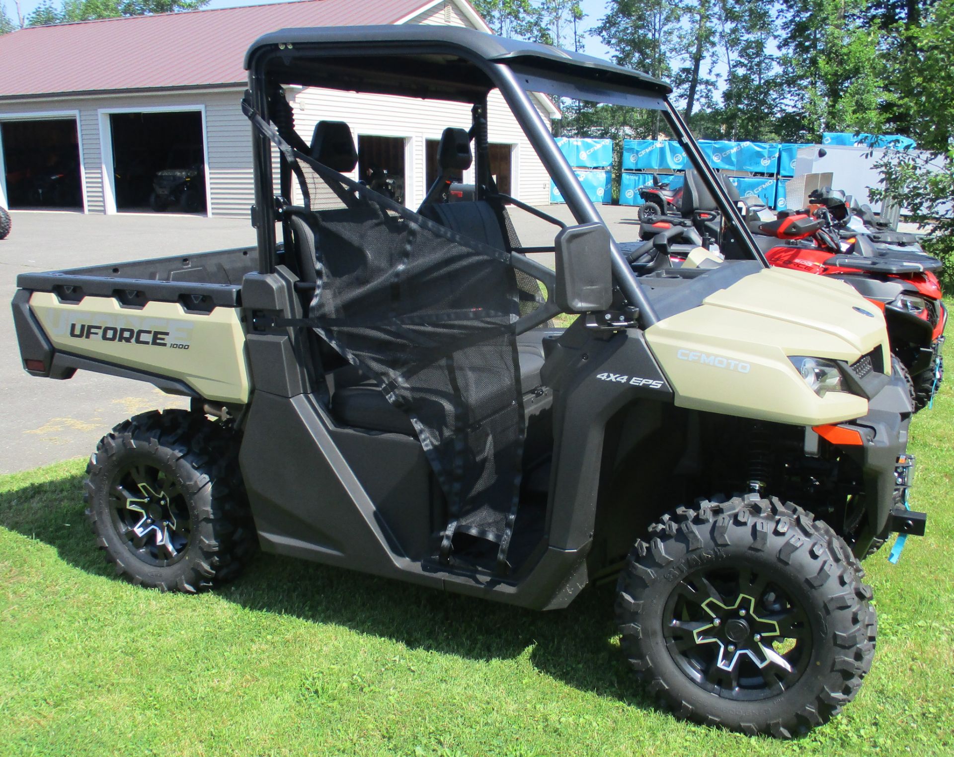 2024 CFMOTO UForce 1000 in Newport, Maine - Photo 1