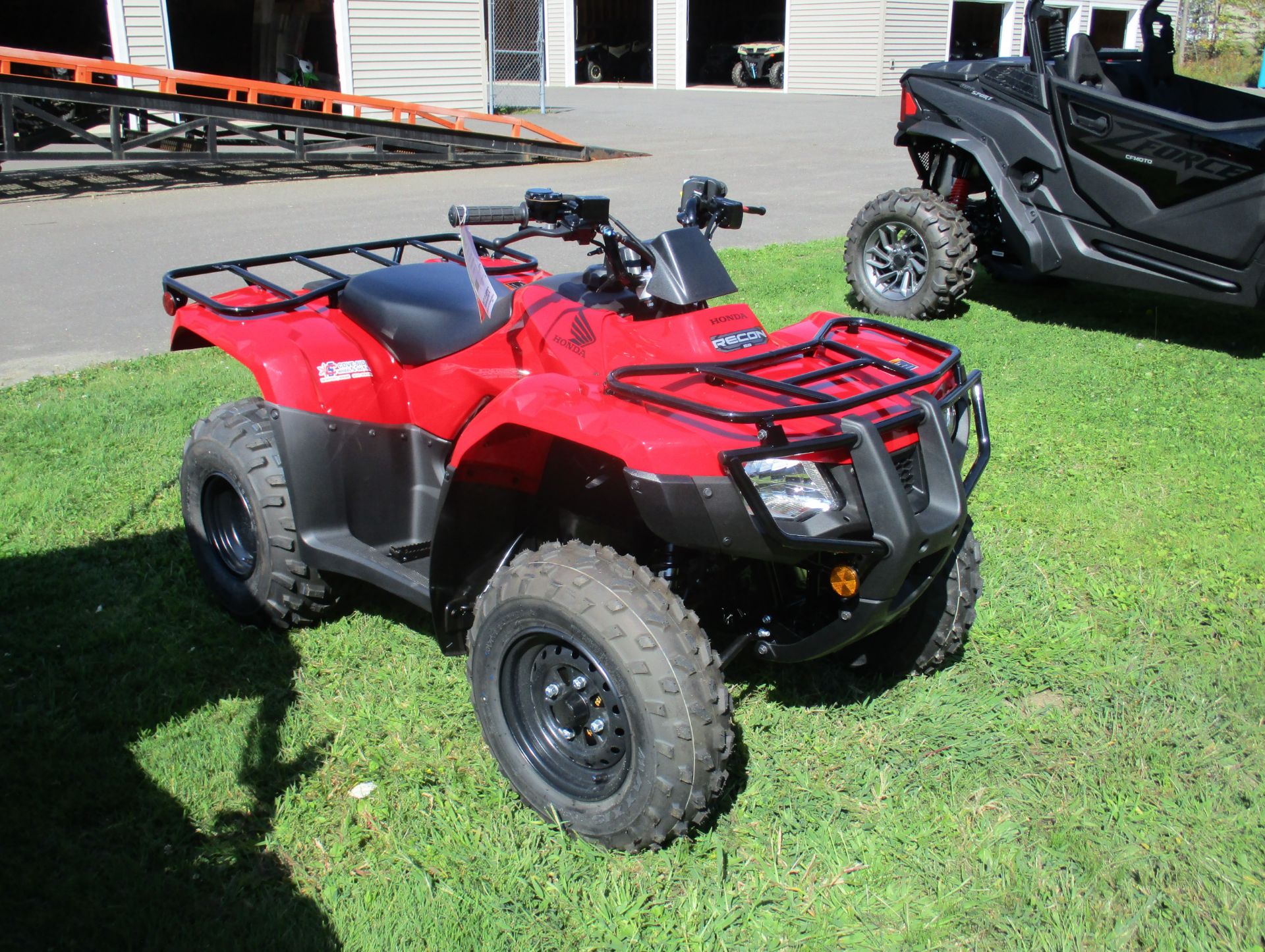 2024 Honda FourTrax Recon ES in Newport, Maine - Photo 1