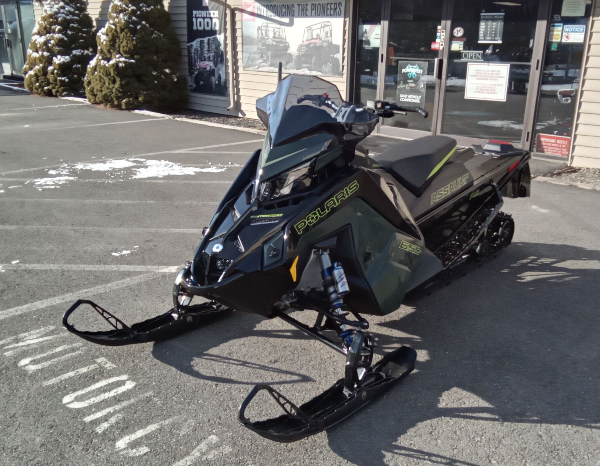 2024 Polaris 650 Switchback Assault 146 SC ES in Newport, Maine - Photo 2