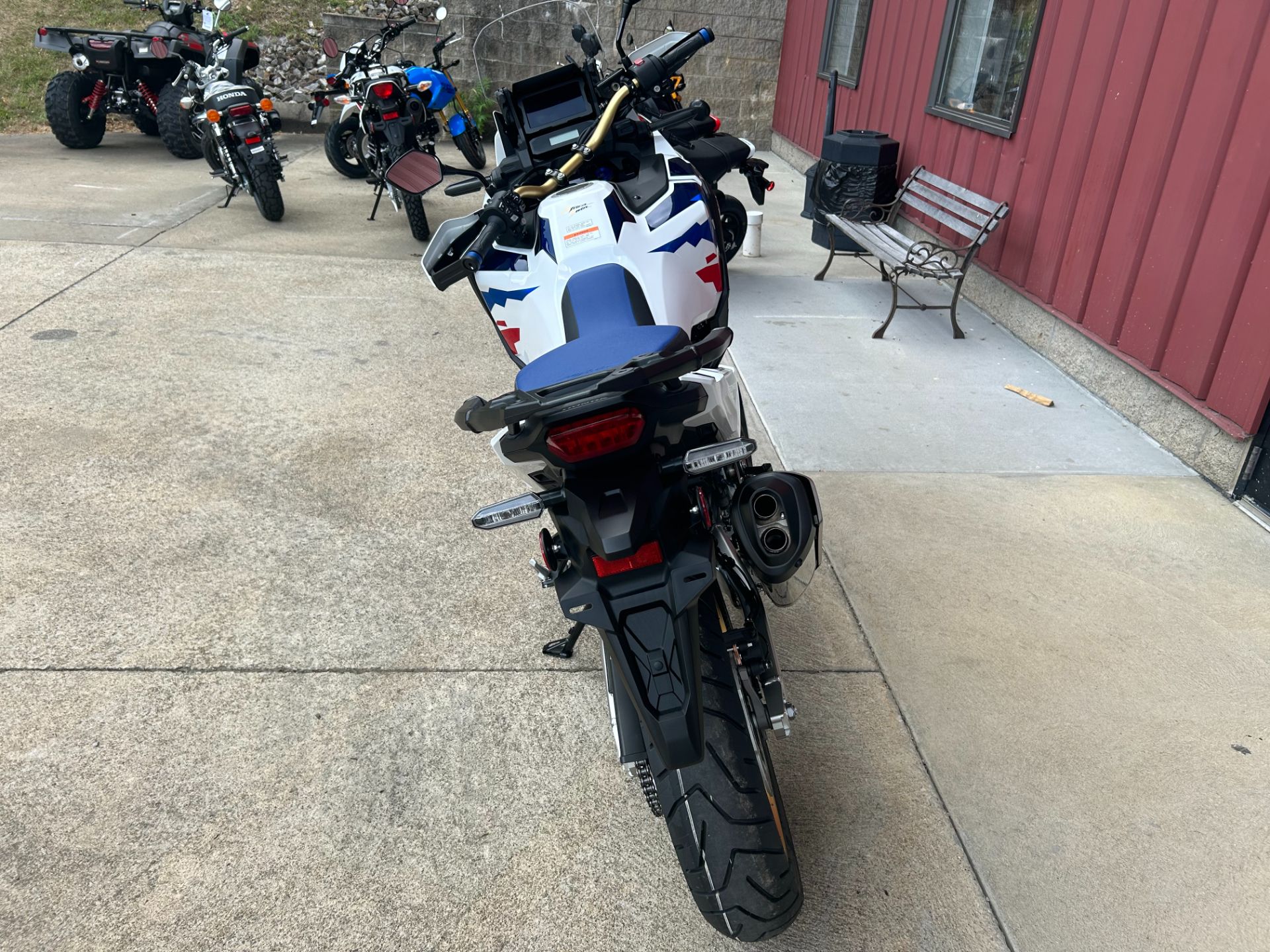 2024 Honda Africa Twin Adventure Sports ES in Prosperity, Pennsylvania - Photo 4