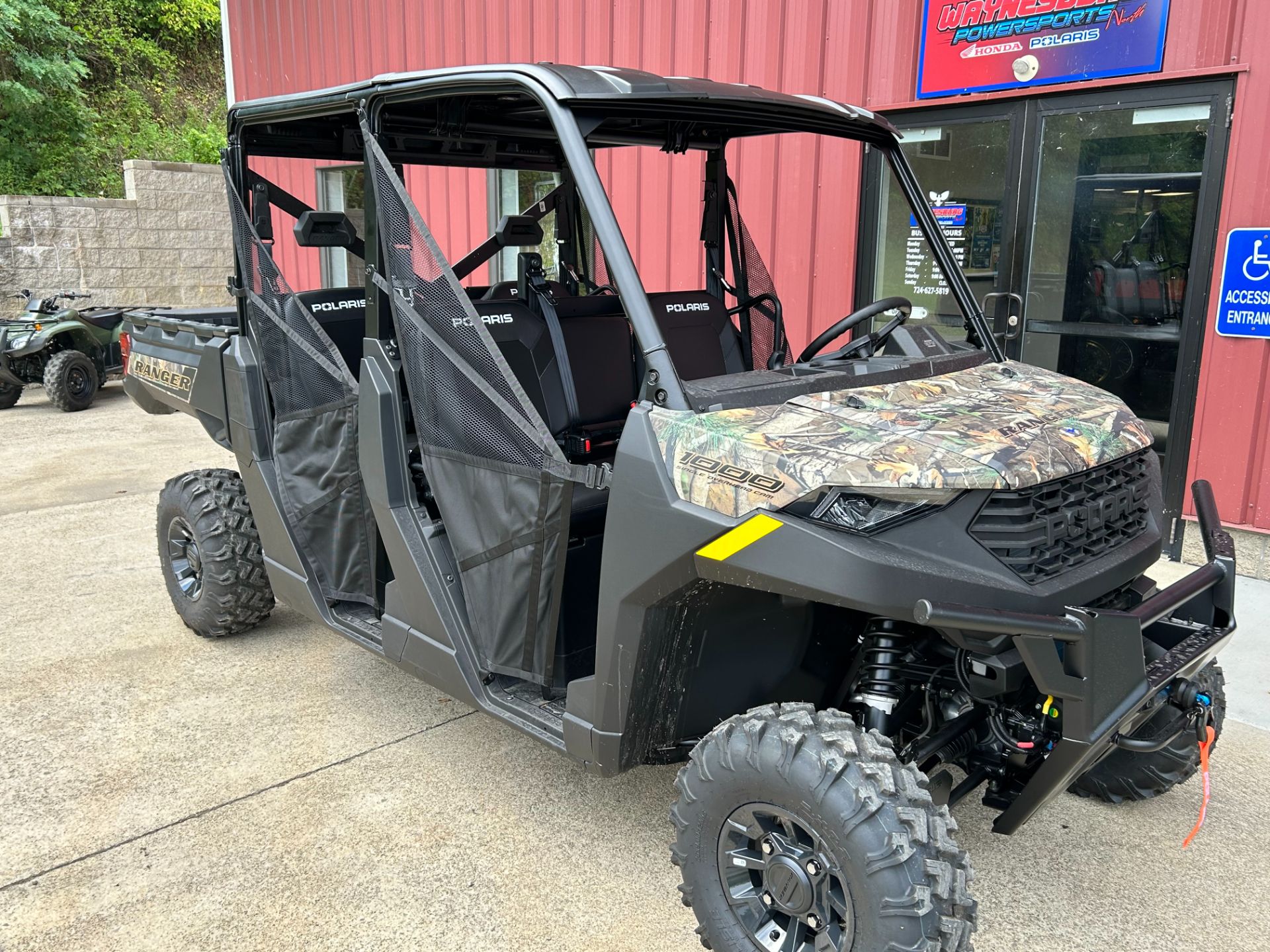 2025 Polaris Ranger Crew 1000 Premium in Prosperity, Pennsylvania - Photo 2