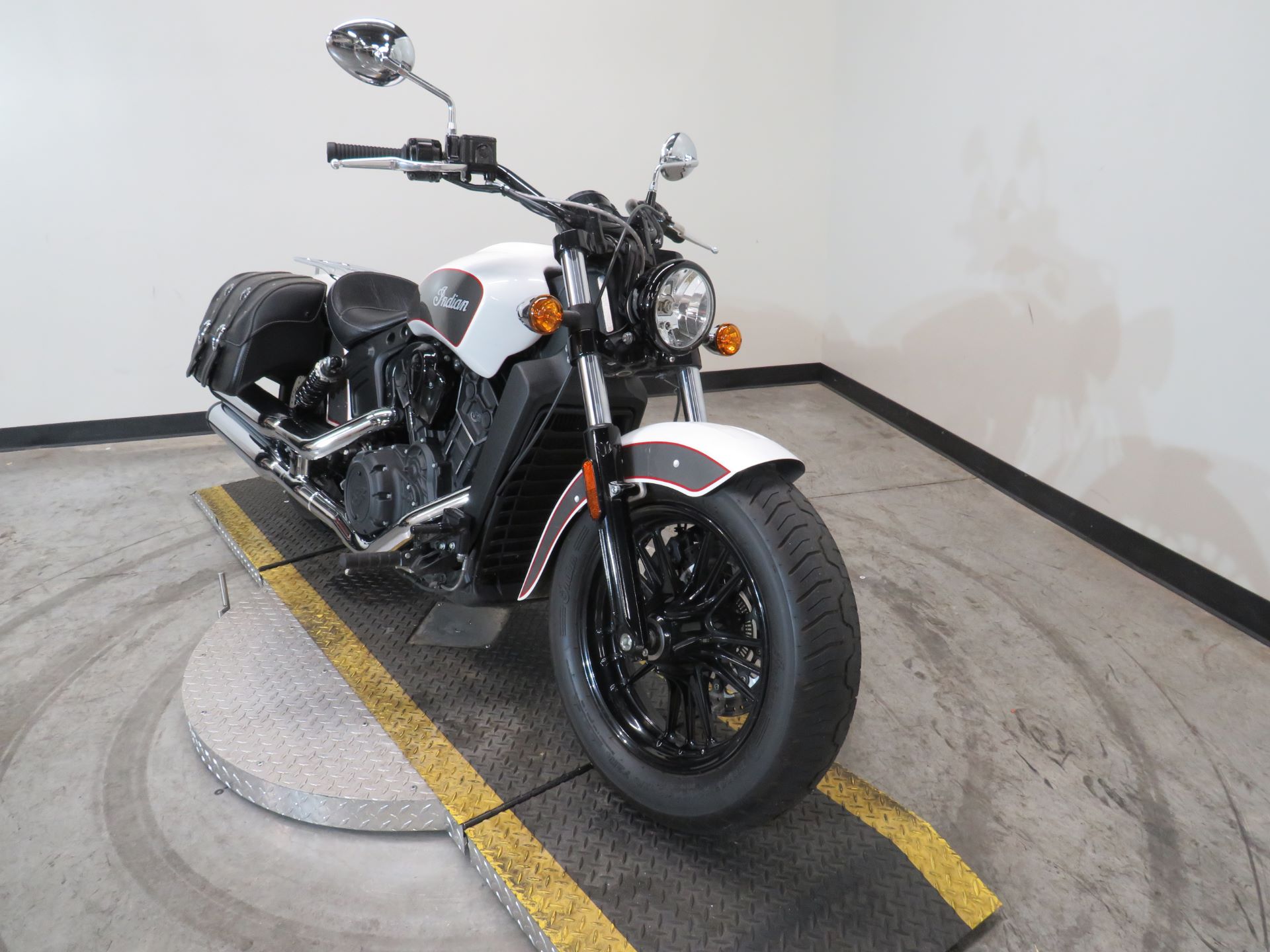 2020 Indian Scout® Sixty ABS in Fort Worth, Texas - Photo 7