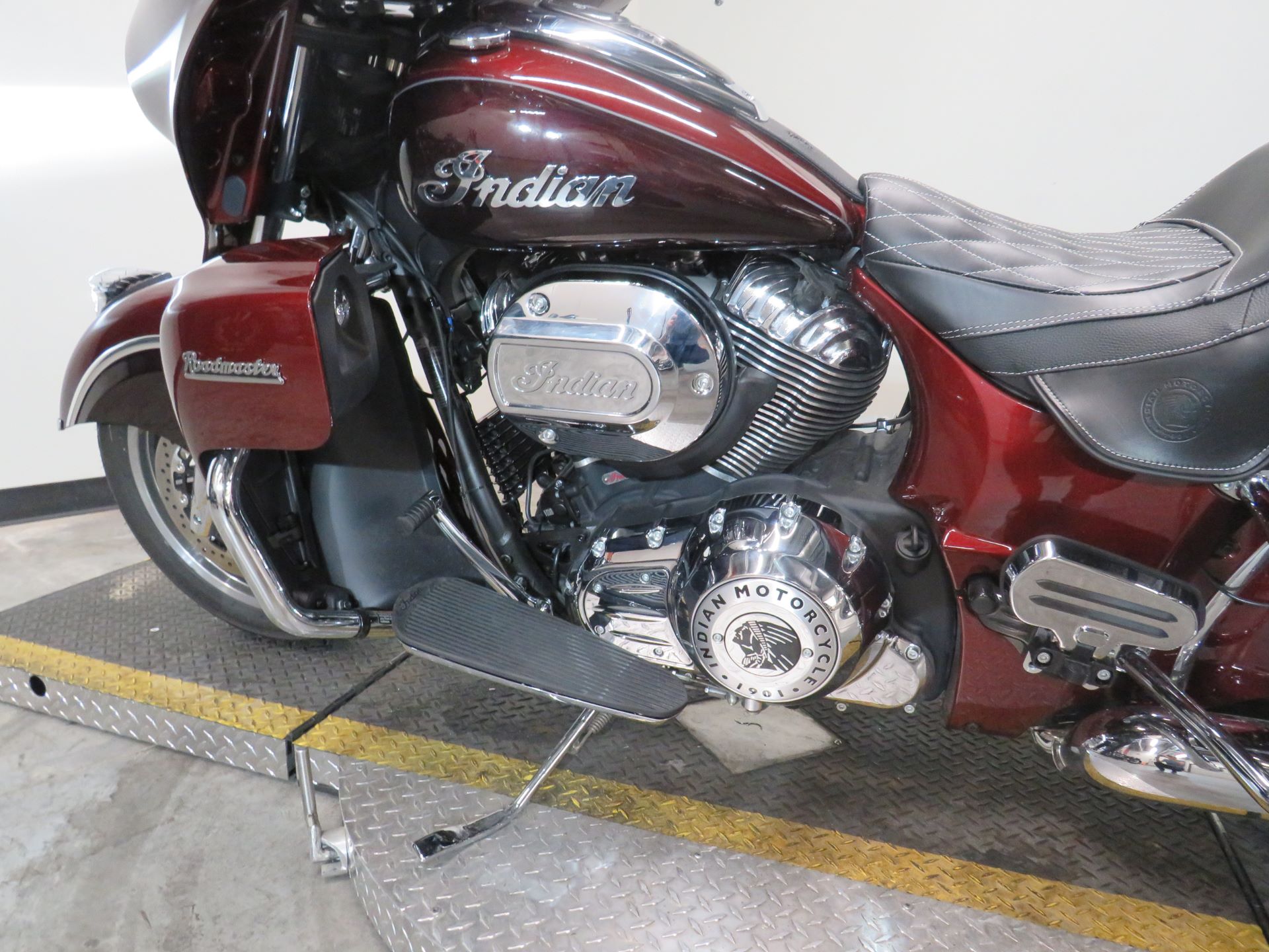 2022 Indian Roadmaster® in Fort Worth, Texas - Photo 4