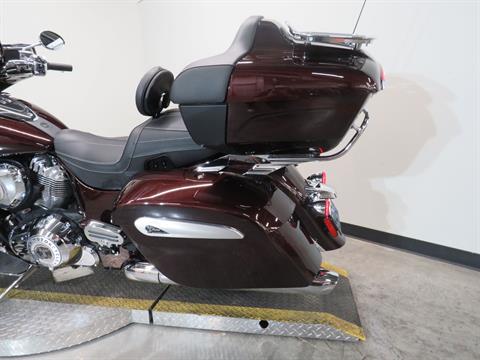 2022 Indian Roadmaster® Limited in Fort Worth, Texas - Photo 12