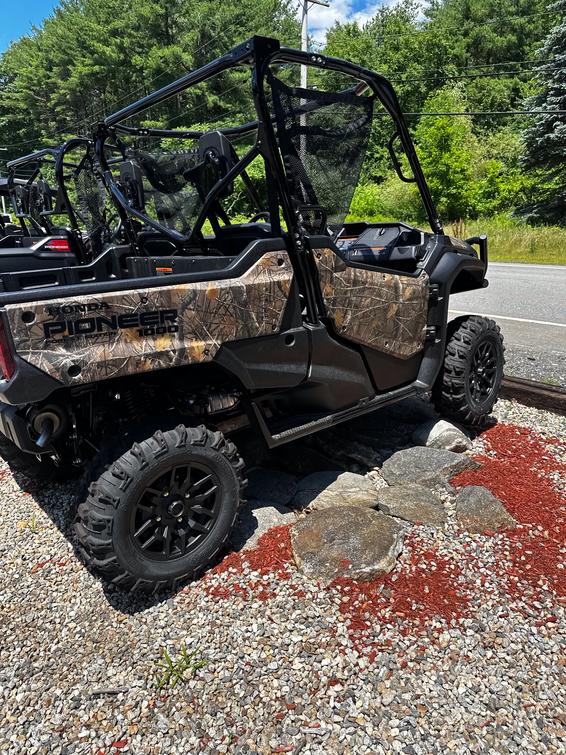 2023 Honda Pioneer 1000 Forest in Phillipston, Massachusetts - Photo 3