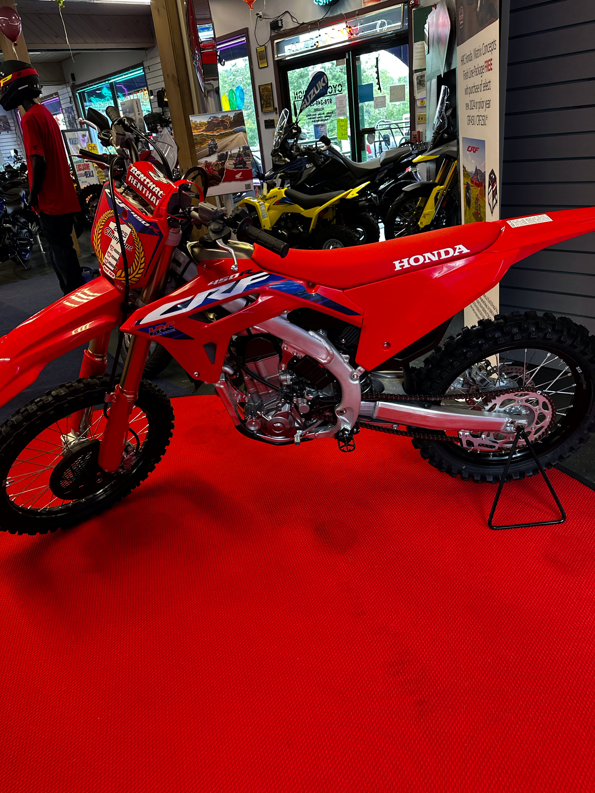 2024 Honda CRF450R in Phillipston, Massachusetts - Photo 2