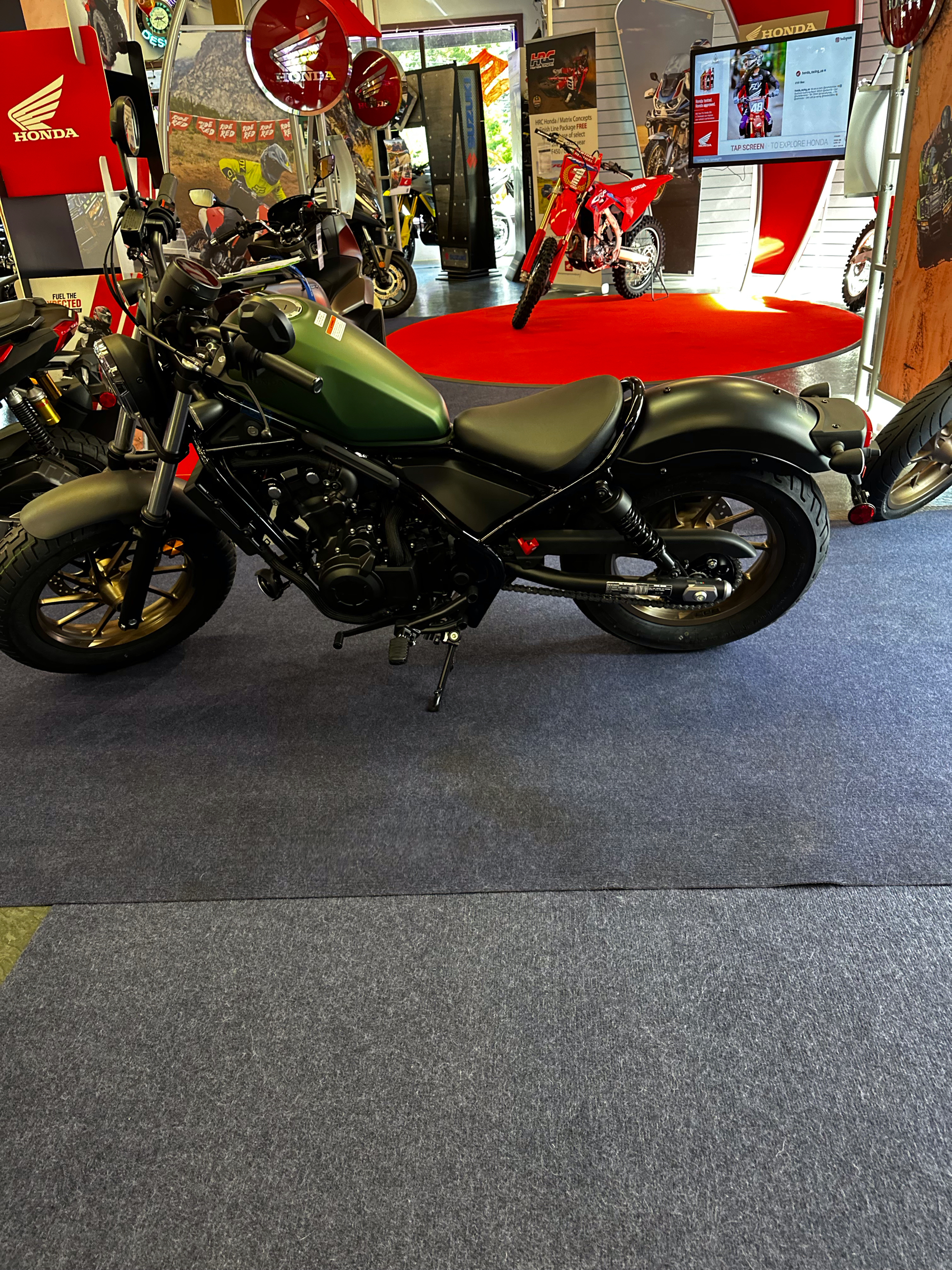 2024 Honda Rebel 500 in Phillipston, Massachusetts - Photo 2