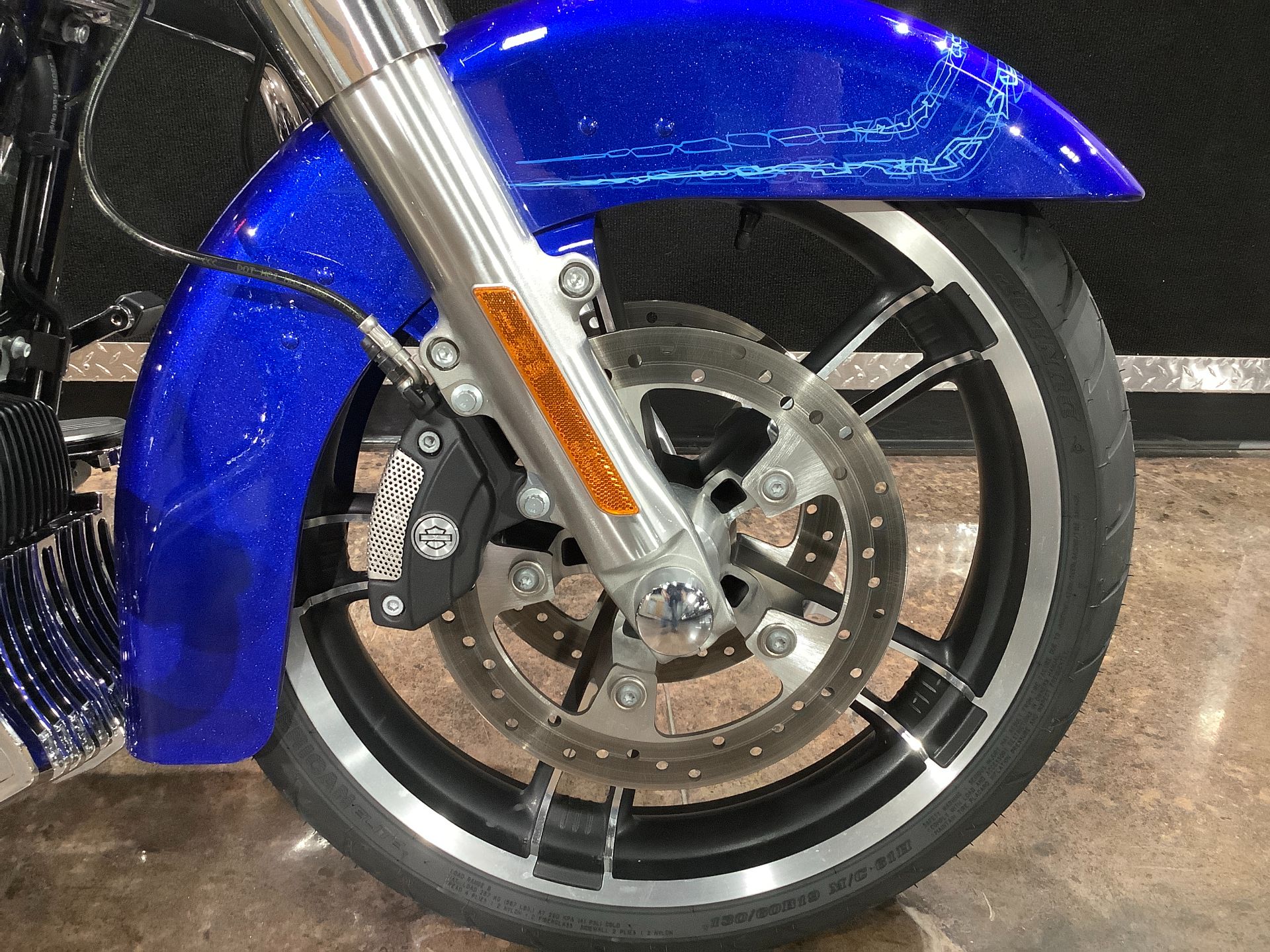 2019 Harley-Davidson Street Glide® in Burlington, Iowa - Photo 7