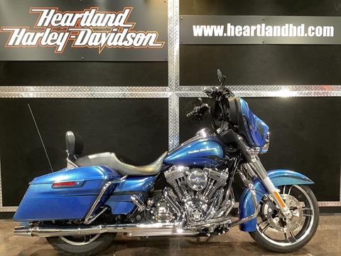 2014 Harley-Davidson Street Glide® in Burlington, Iowa - Photo 1