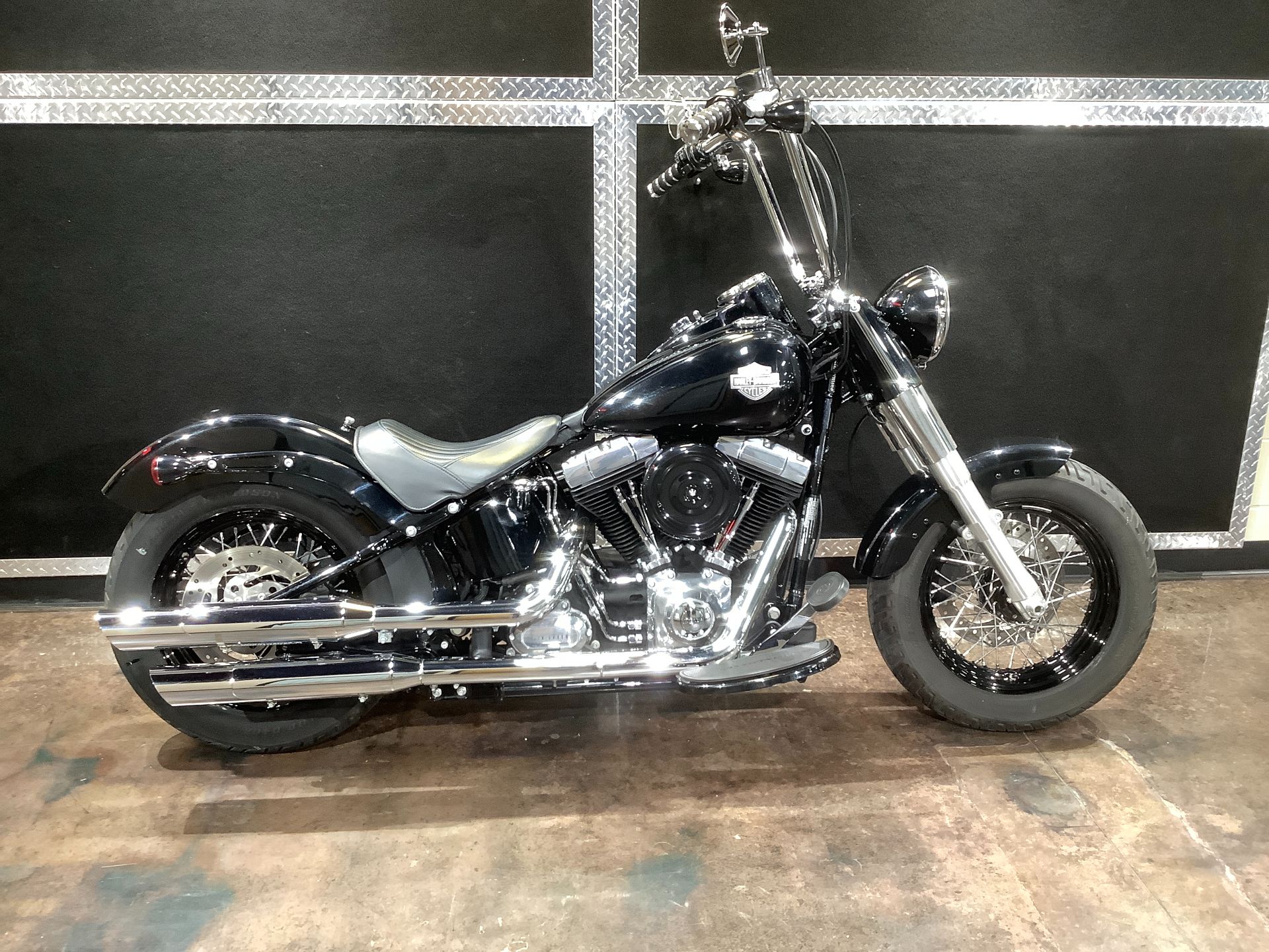 2015 Harley-Davidson Softail Slim® in Burlington, Iowa - Photo 14