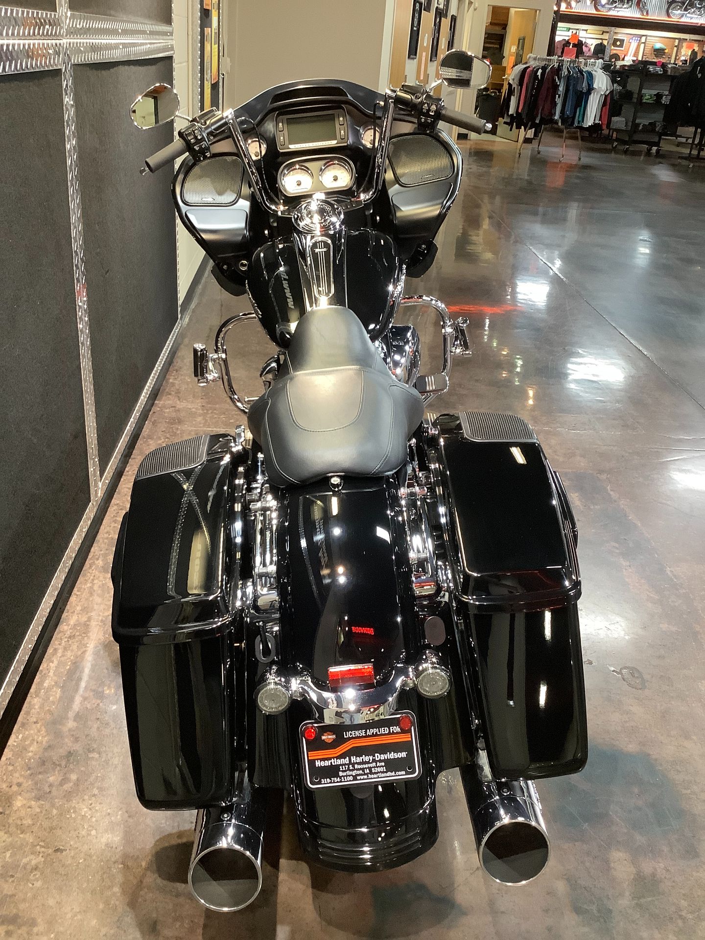 2018 Harley-Davidson Road Glide in Burlington, Iowa - Photo 13
