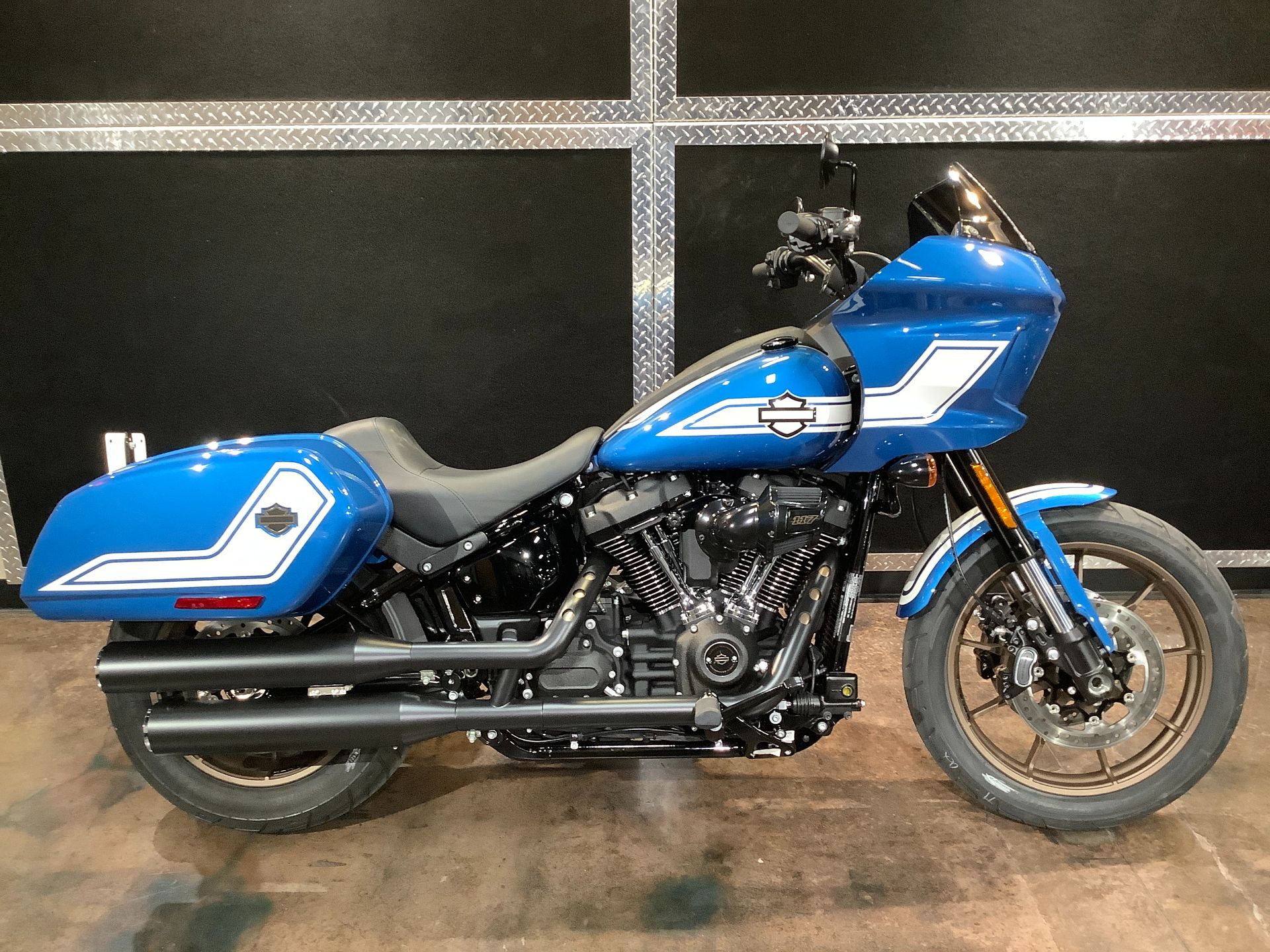 2023 Harley-Davidson Low Rider® ST in Burlington, Iowa - Photo 2