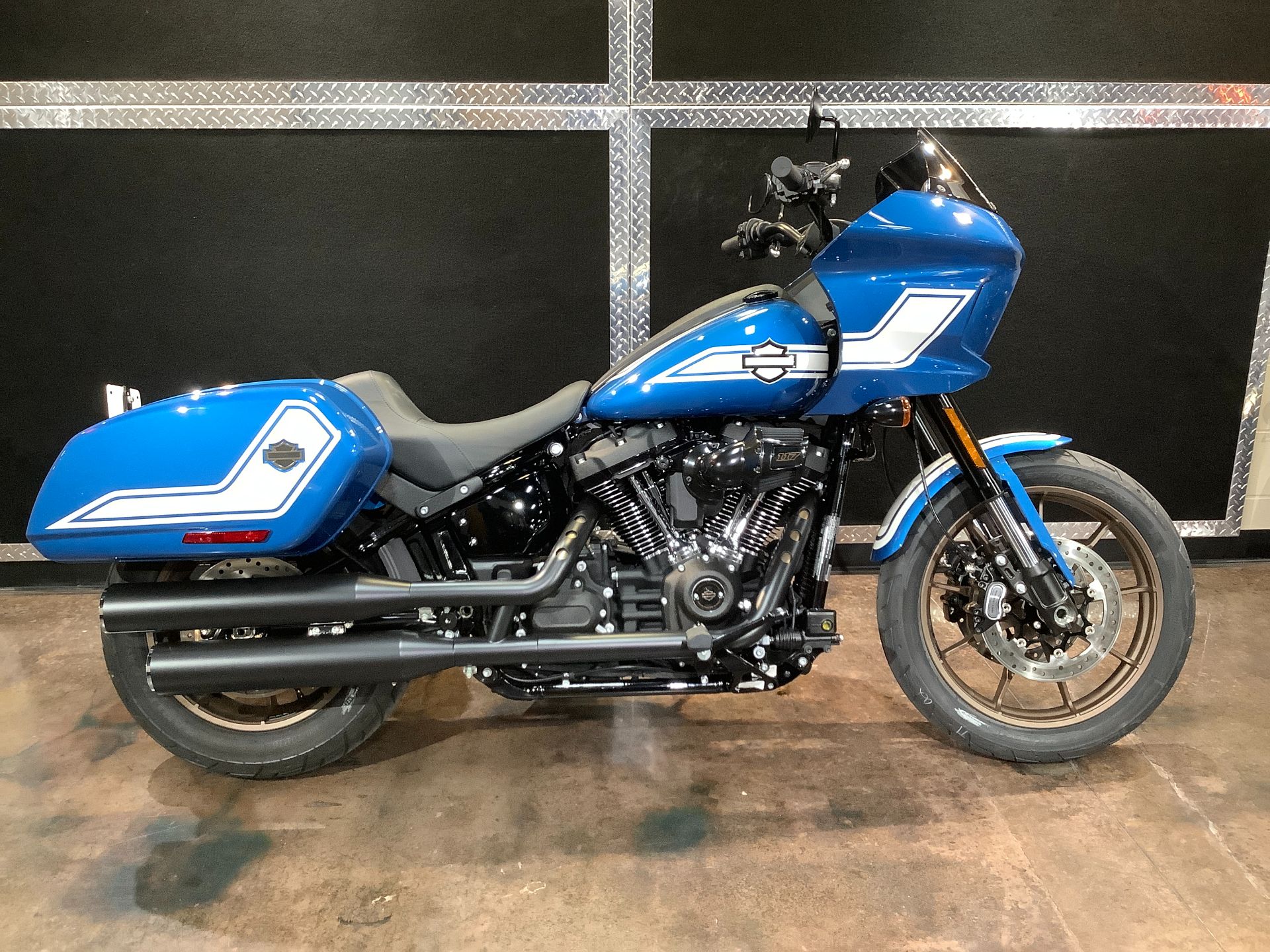 2023 Harley-Davidson Low Rider® ST in Burlington, Iowa - Photo 16