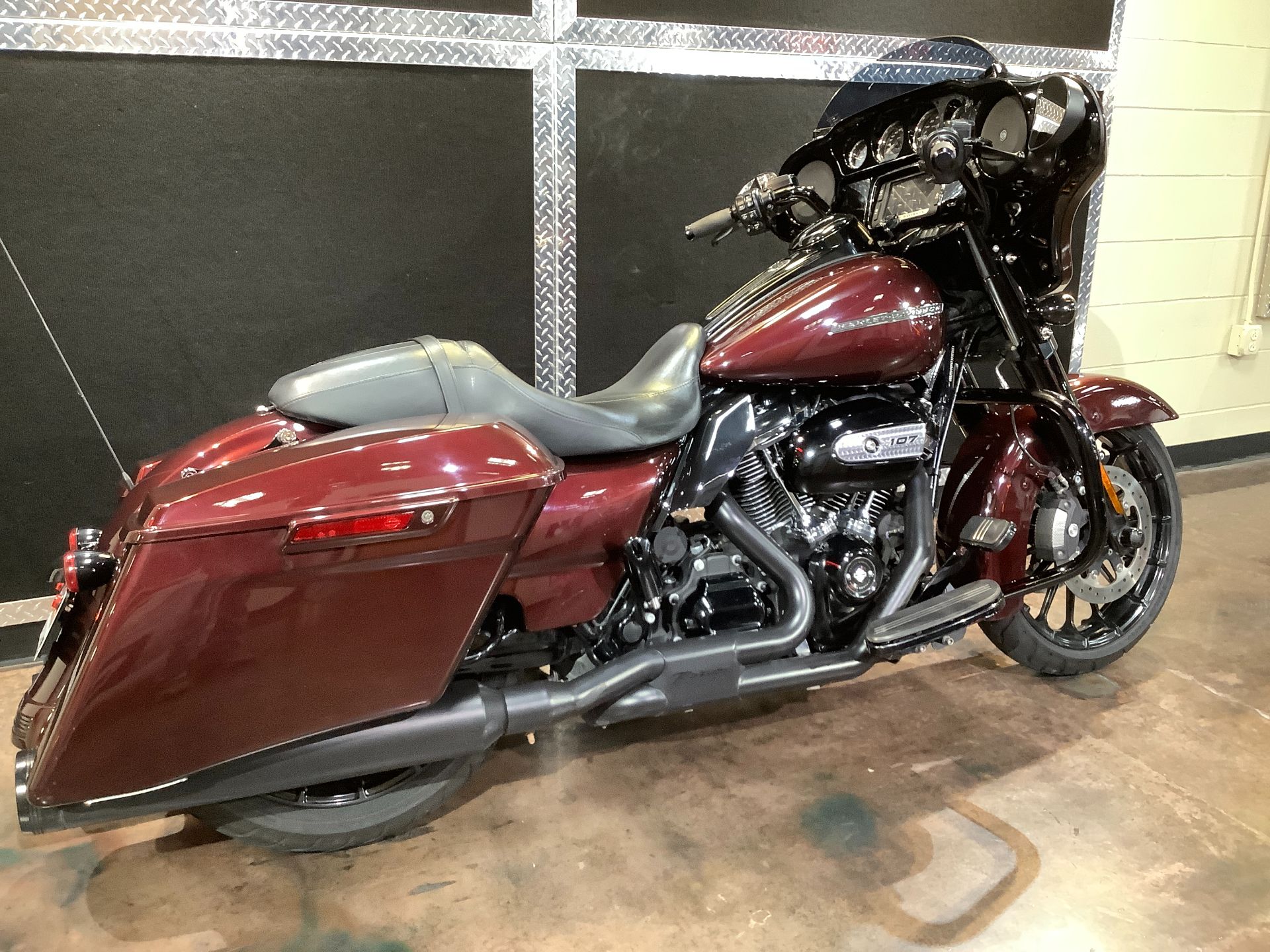2018 Harley-Davidson Street Glide® Special in Burlington, Iowa - Photo 15