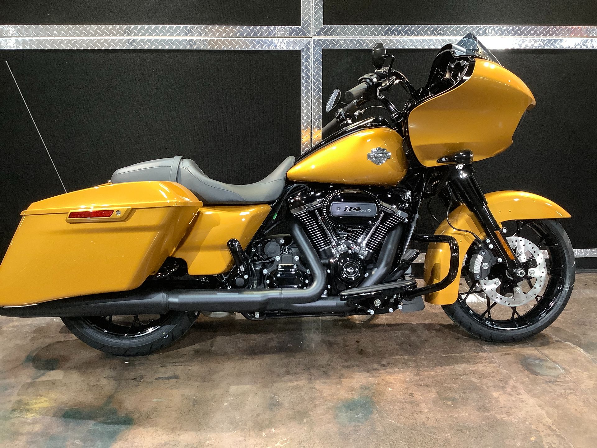 2023 Harley-Davidson Road Glide® Special in Burlington, Iowa - Photo 16