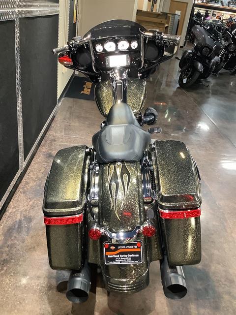 2016 Harley-Davidson Street Glide® Special in Burlington, Iowa - Photo 13