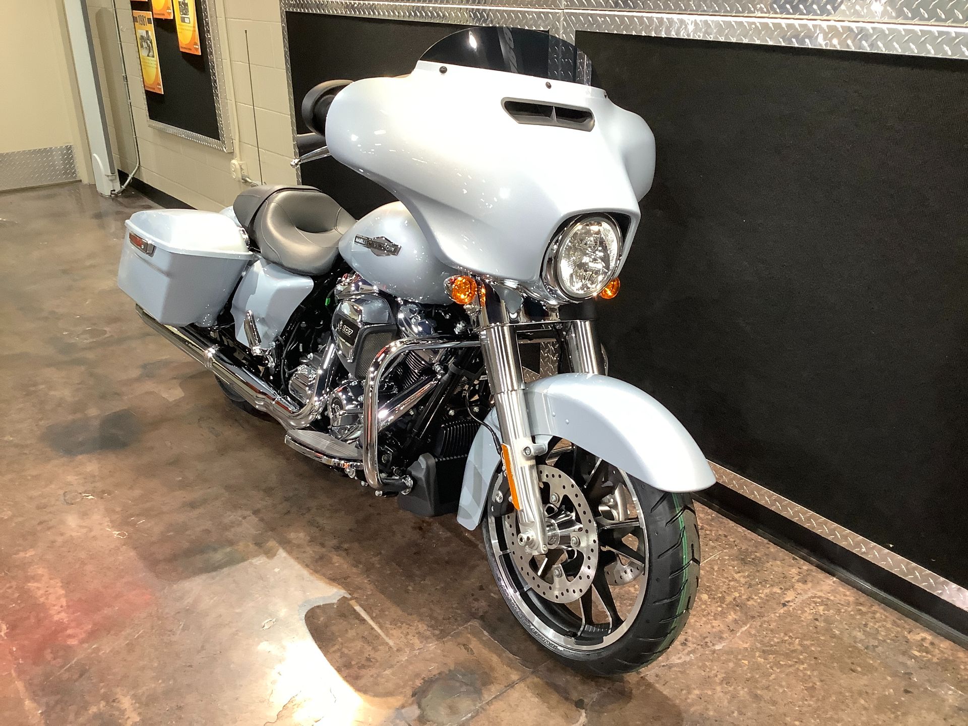 2023 Harley-Davidson Street Glide® in Burlington, Iowa - Photo 4