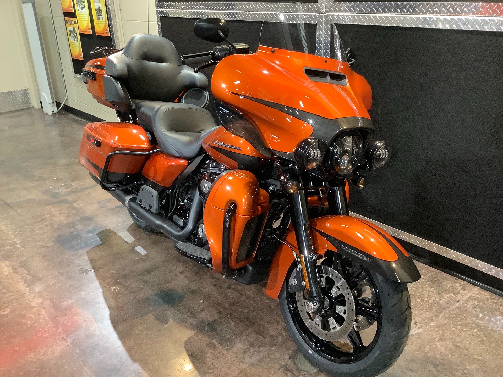 2020 Harley-Davidson Ultra Limited in Burlington, Iowa - Photo 4