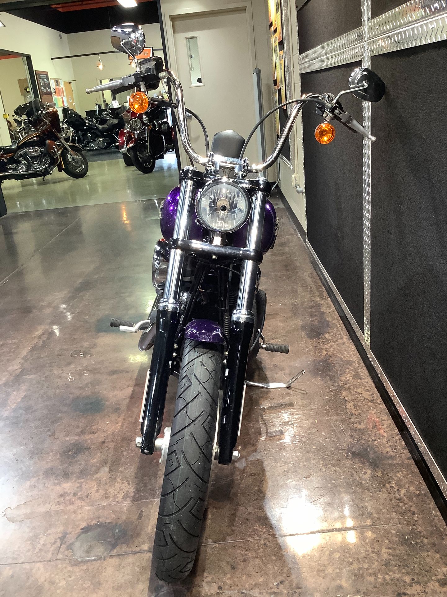 2014 Harley-Davidson Dyna® Street Bob® in Burlington, Iowa - Photo 5