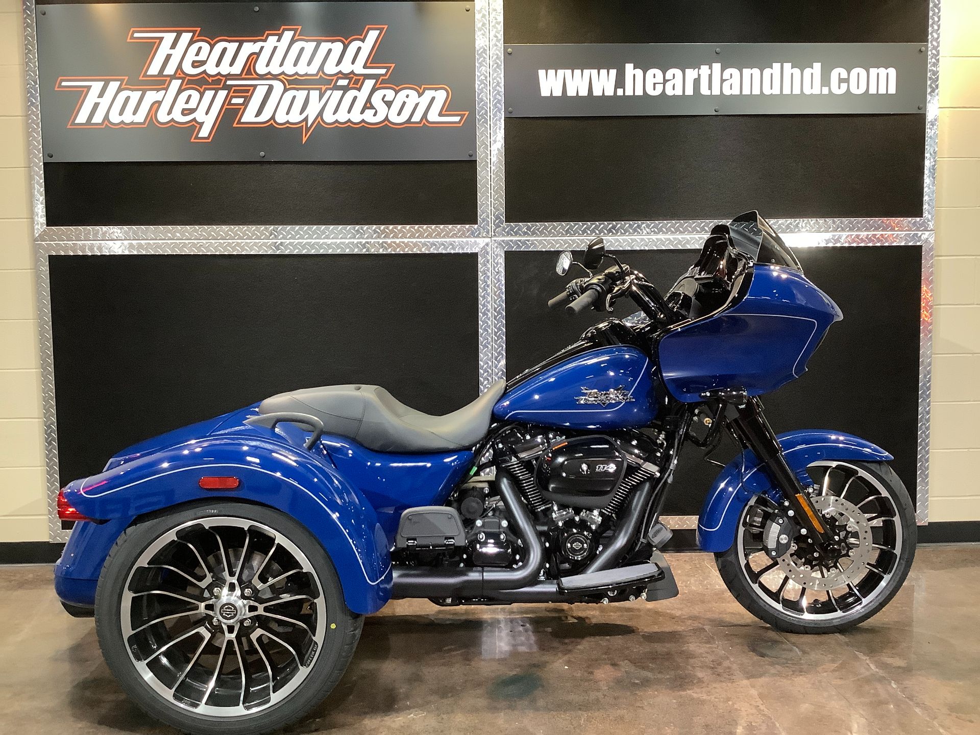 2023 Harley-Davidson Road Glide® 3 in Burlington, Iowa - Photo 1
