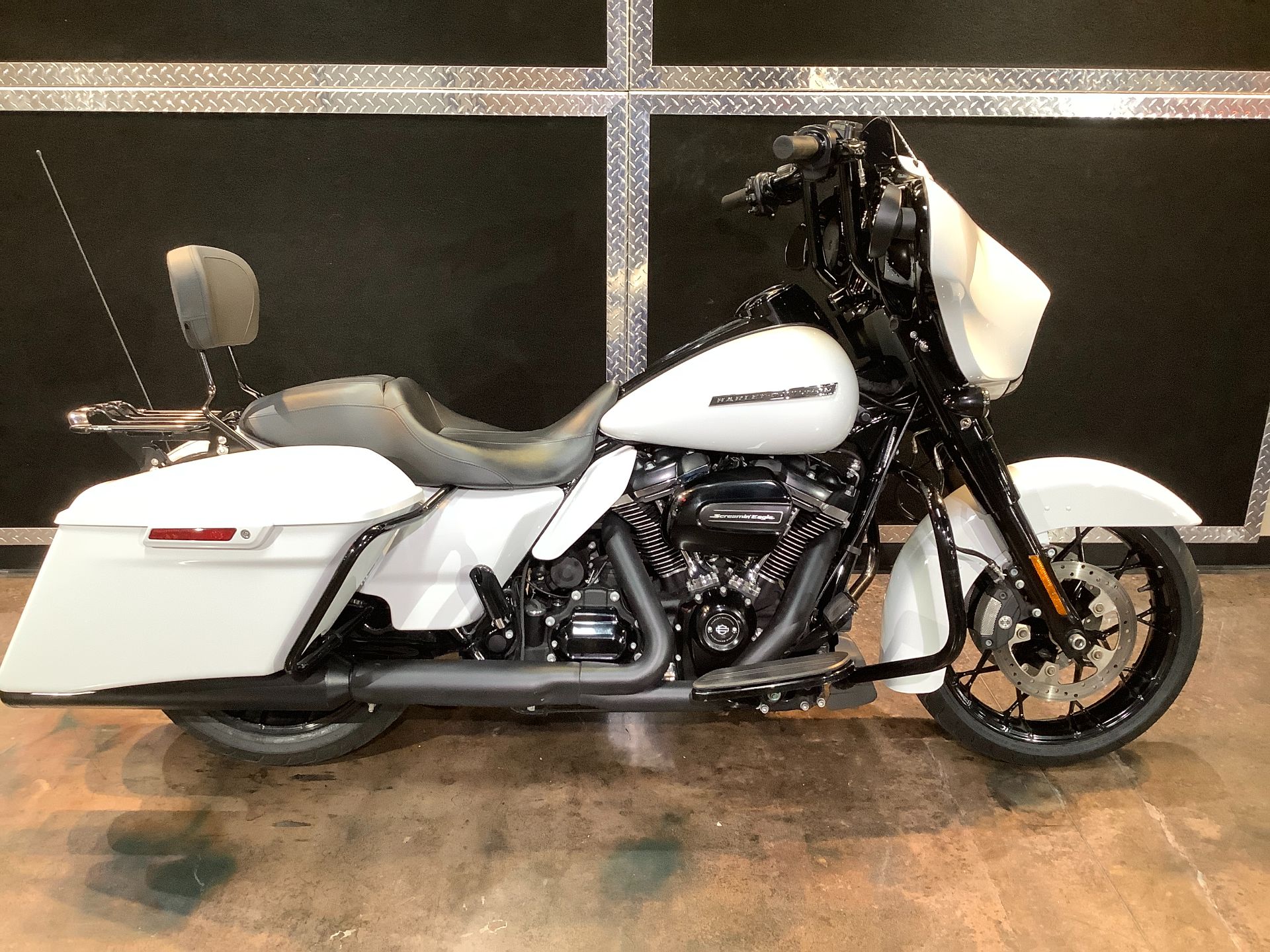 2020 Harley-Davidson Street Glide® Special in Burlington, Iowa - Photo 2