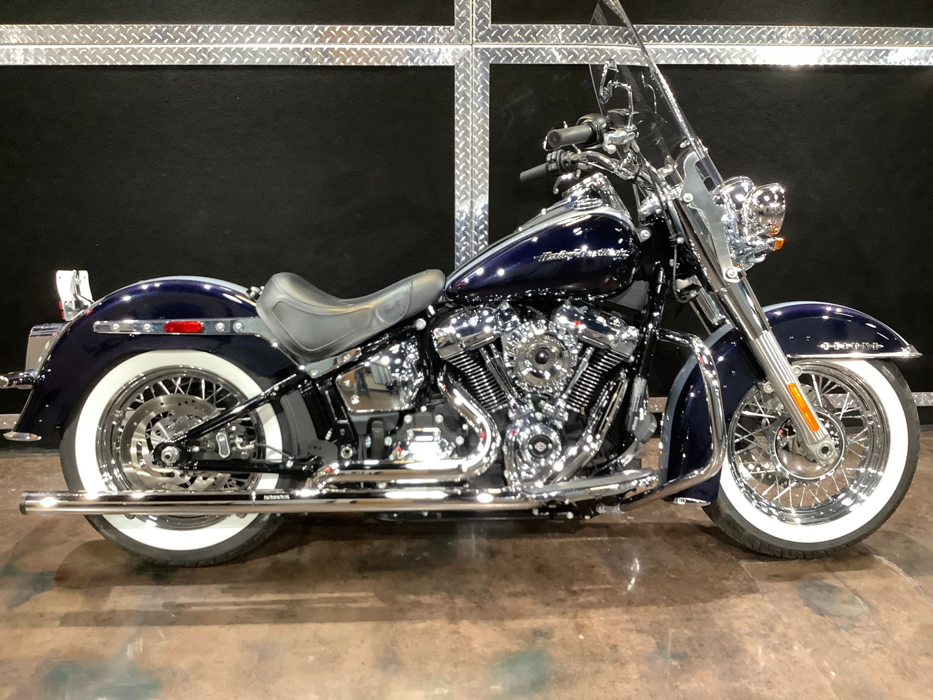 2019 Harley-Davidson Deluxe in Burlington, Iowa - Photo 17