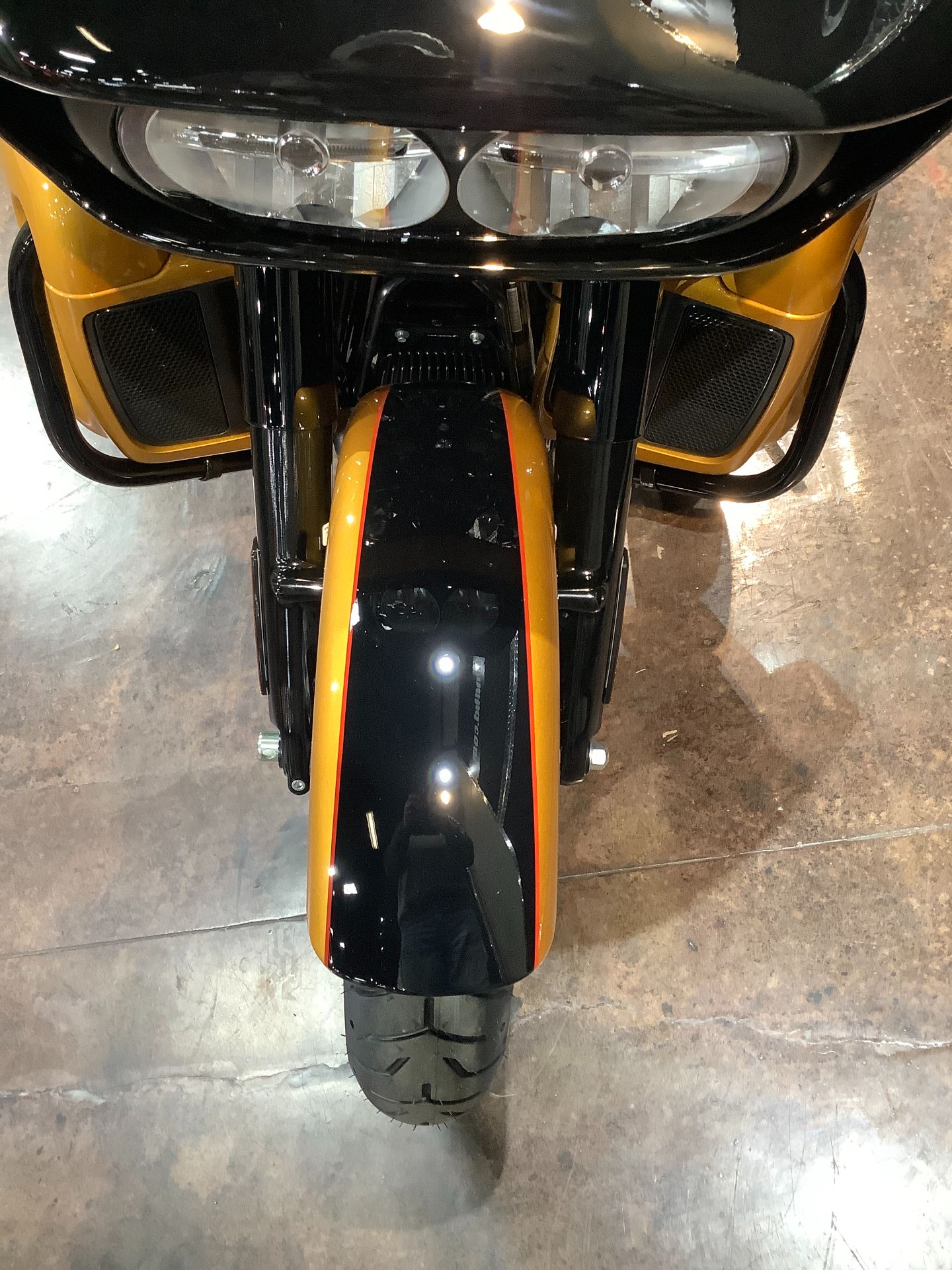 2023 Harley-Davidson Road Glide® Limited in Burlington, Iowa - Photo 6