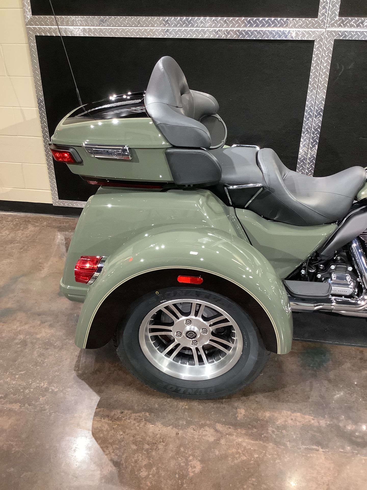 2021 Harley-Davidson Tri Glide® Ultra in Burlington, Iowa - Photo 9