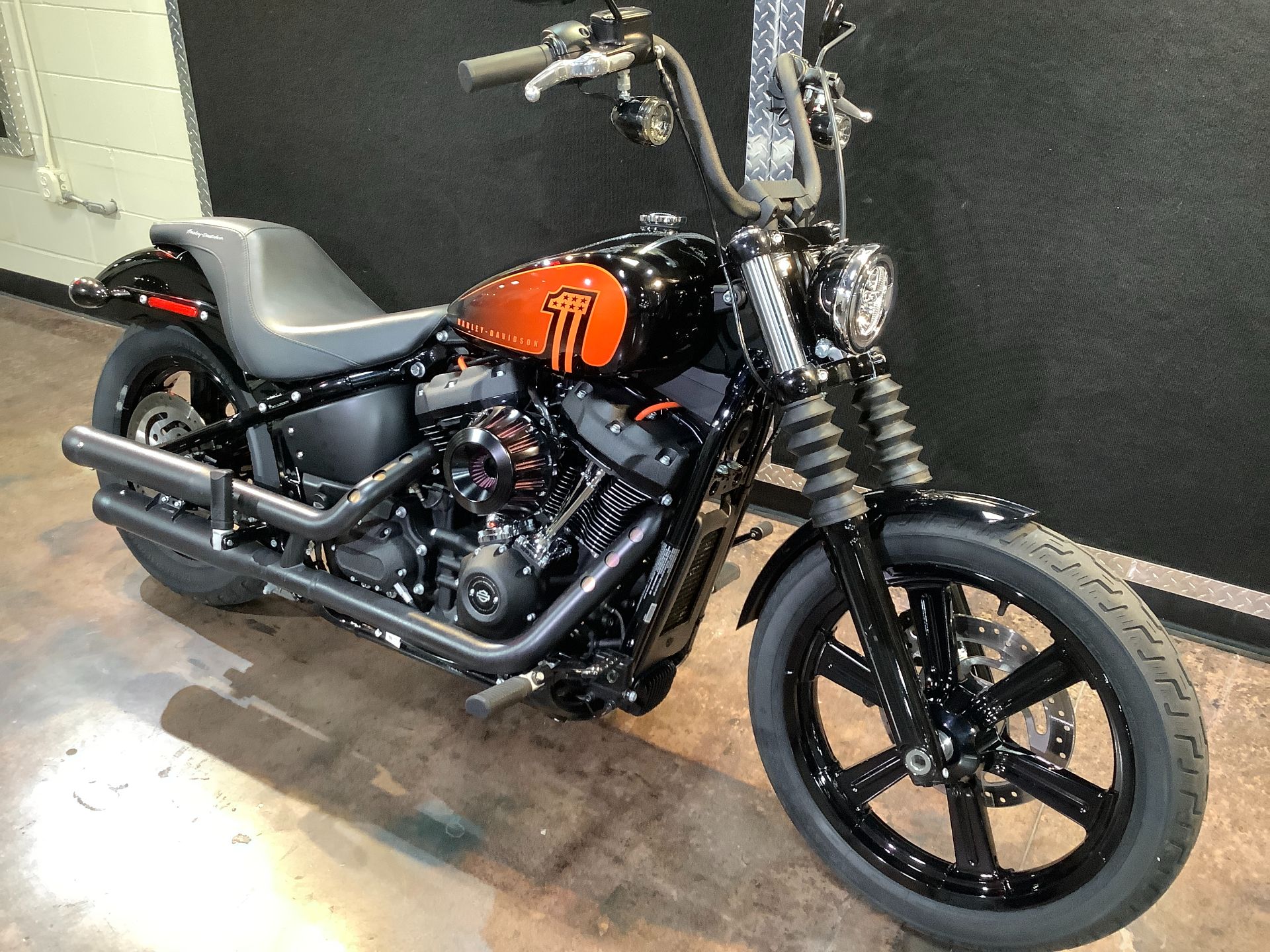 2022 Harley-Davidson Street Bob® 114 in Burlington, Iowa - Photo 3