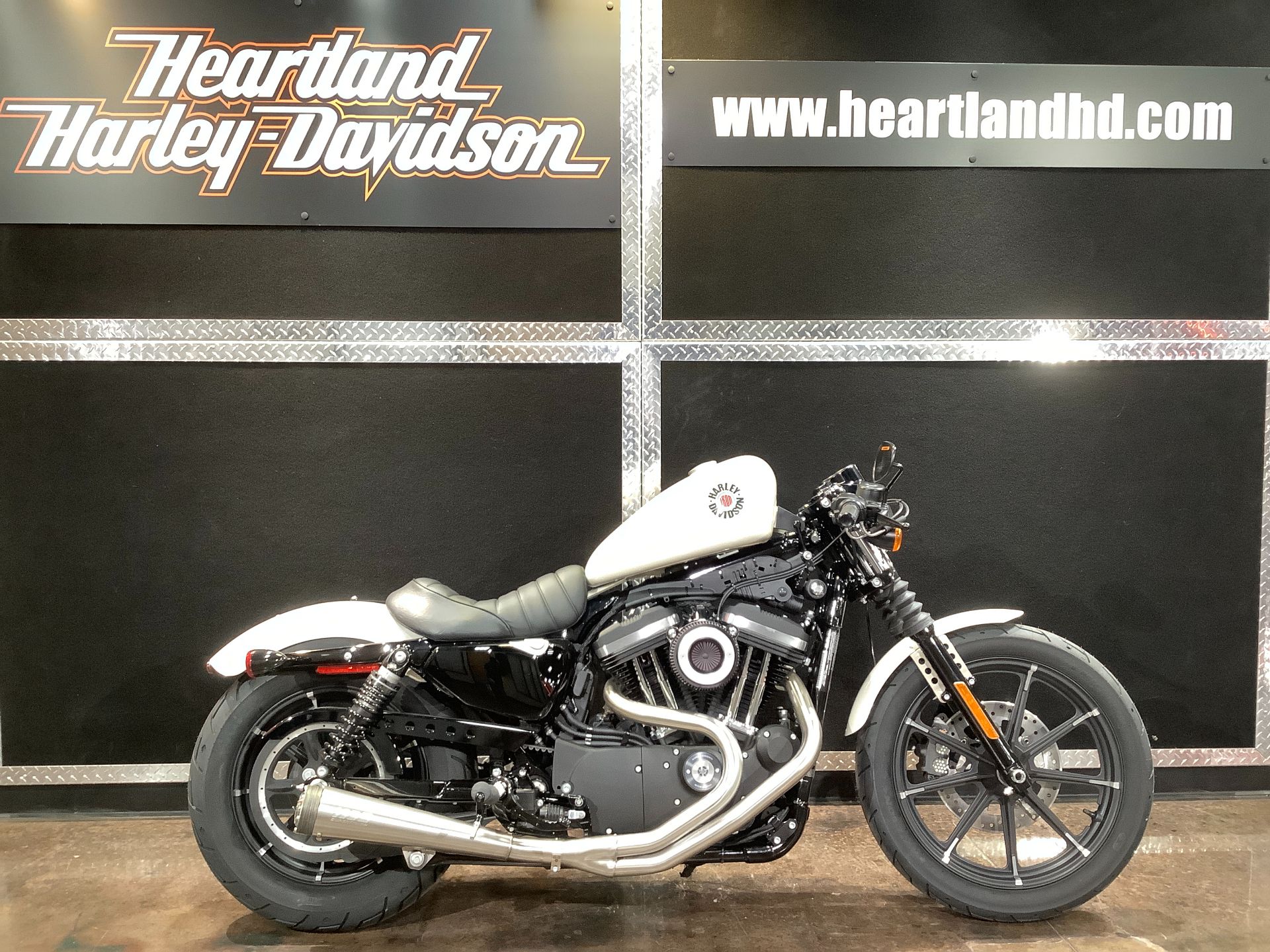 2022 Harley-Davidson Iron 883™ in Burlington, Iowa - Photo 1